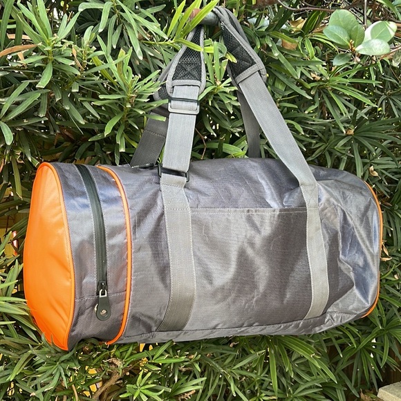 Atlantis Events Duffel/Backpack - Picture 10 of 11